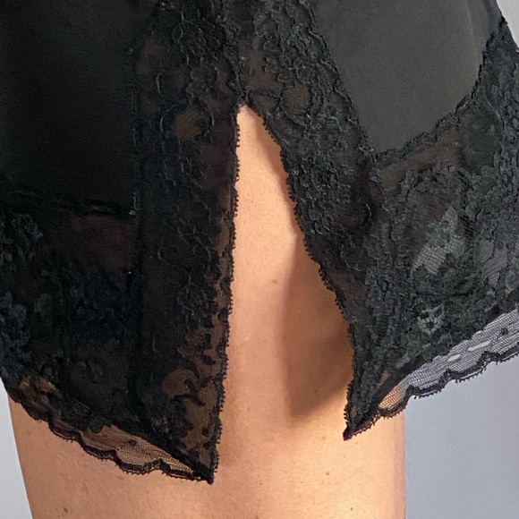 Vintage gravedigger lace slip top Super Lucky Cat - Picture 4 of 10